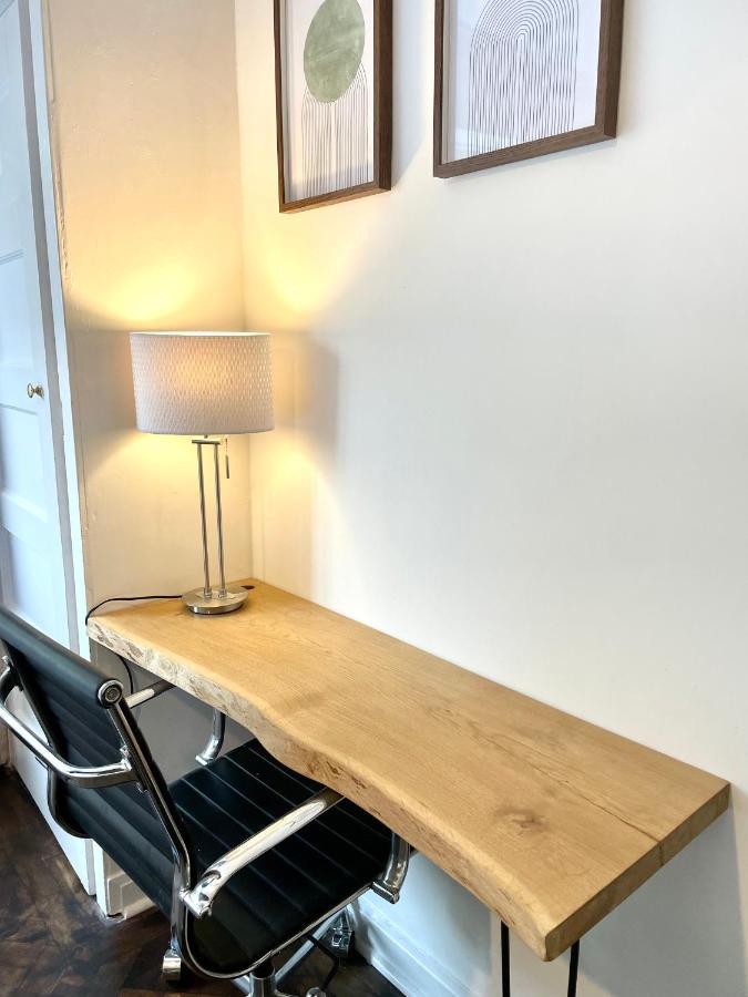 Newly Refurbished 2 Bedroom Apartment In South London Exterior foto